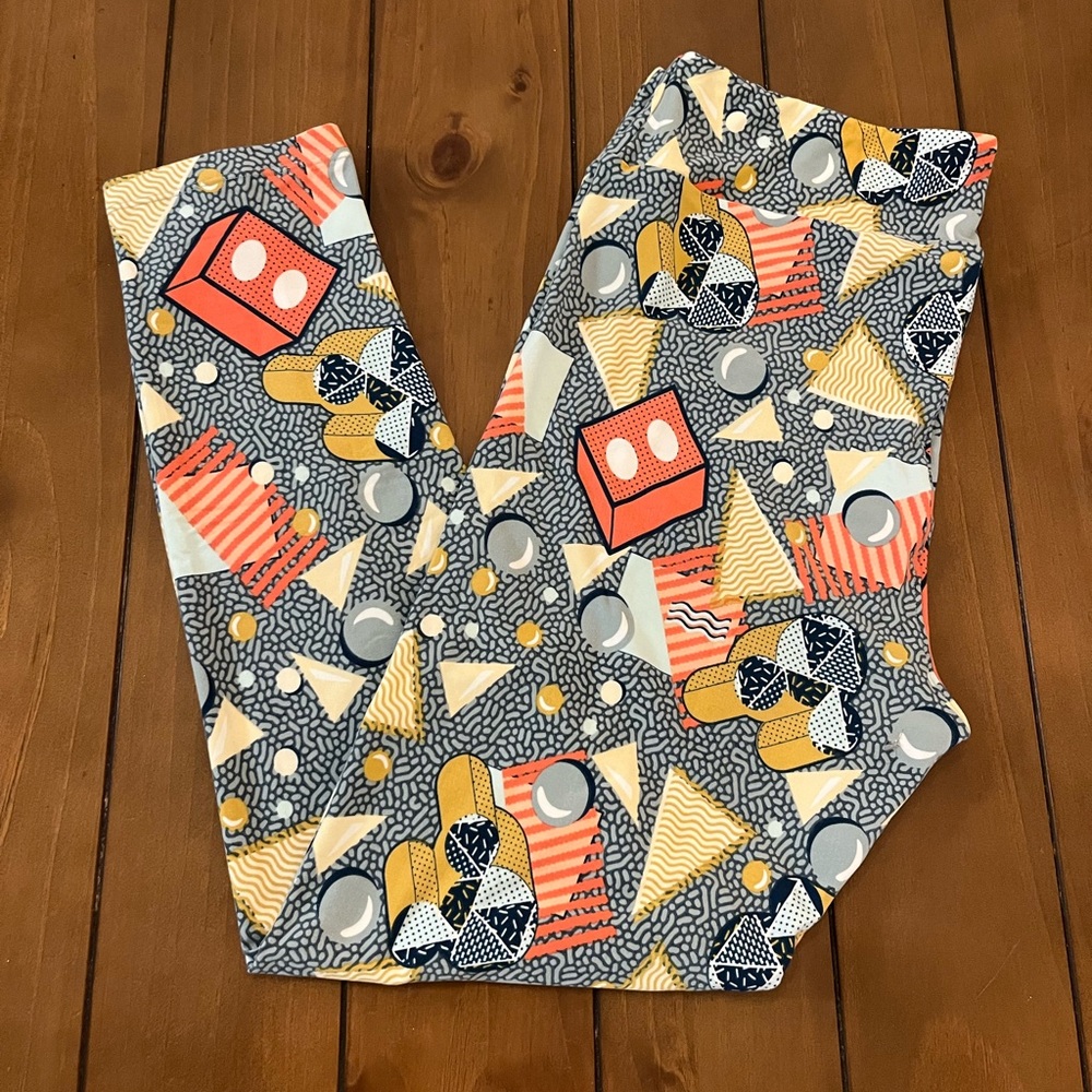 NWOT LuLaRoe Geometric Mickey Mouse Leggings Size Tall & Curvy 12-18